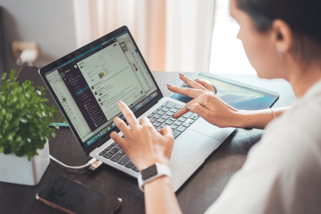 Formation Linkedin en ligne - Sarah Berclaz Marketing digital
